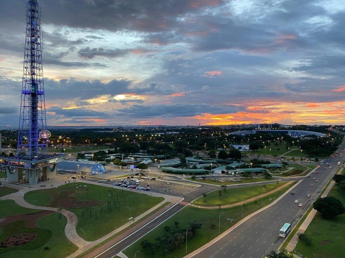 Flat Encantador No 11º Com Vista Pra Torre De Tv Brasília Ngoại thất bức ảnh